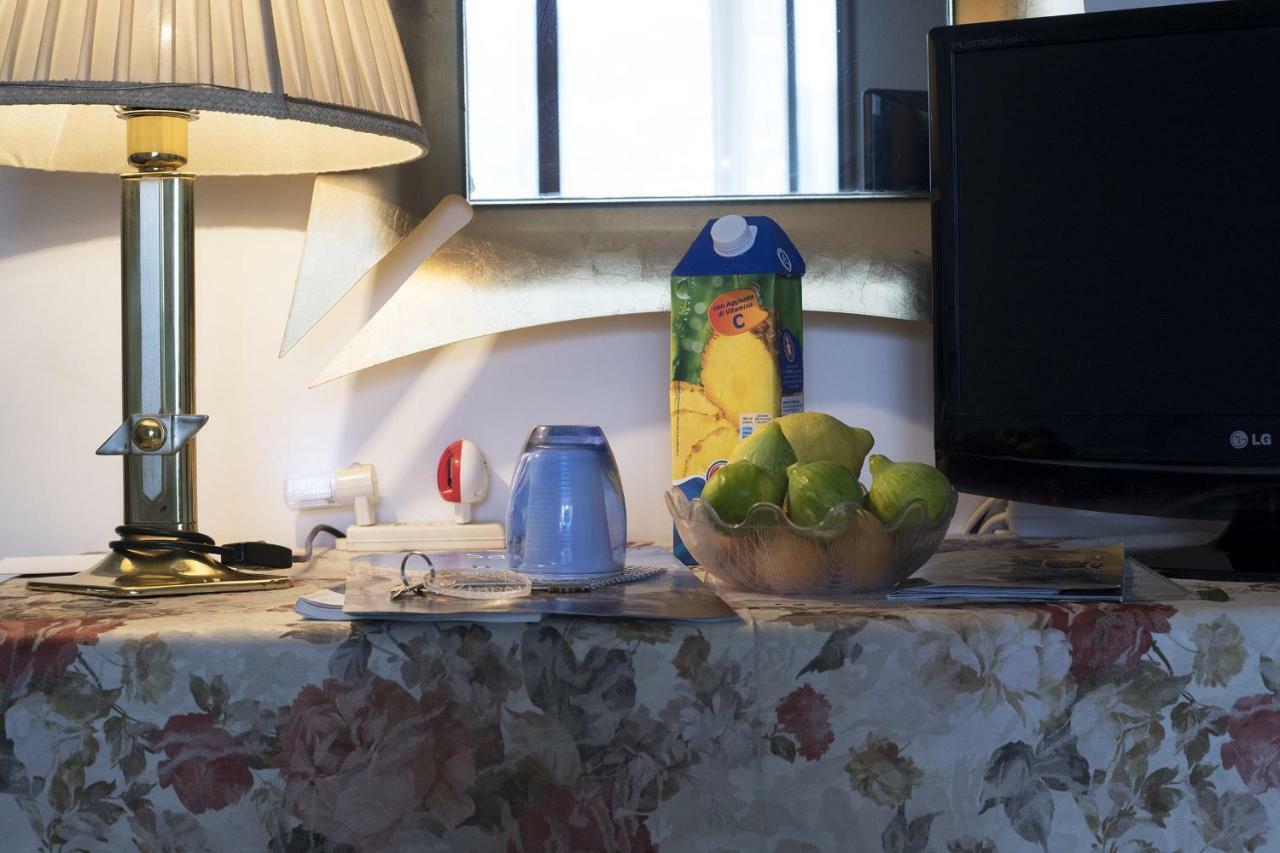 B&B Silvana Салерно Екстериор снимка